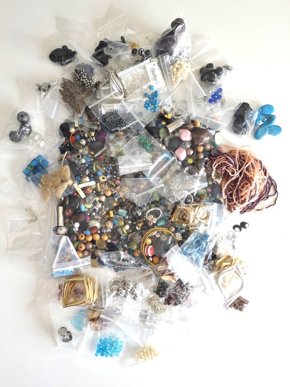 4lbs + bead and jewellery supply bundle